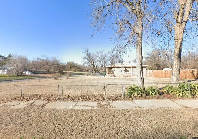 Photo 1 of Land for sale at 601 Se 18th Street, Oklahoma City, OK 73129 | MLS# 1252534 | Listing updated on 2026-10-07
