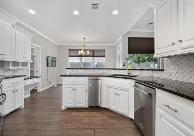 Photo 4 of Single family home for sale at 12208 Long Lake Blvd, Oklahoma City, OK 73170 | MLS# 1252561 | Listing updated on 2026-10-08
