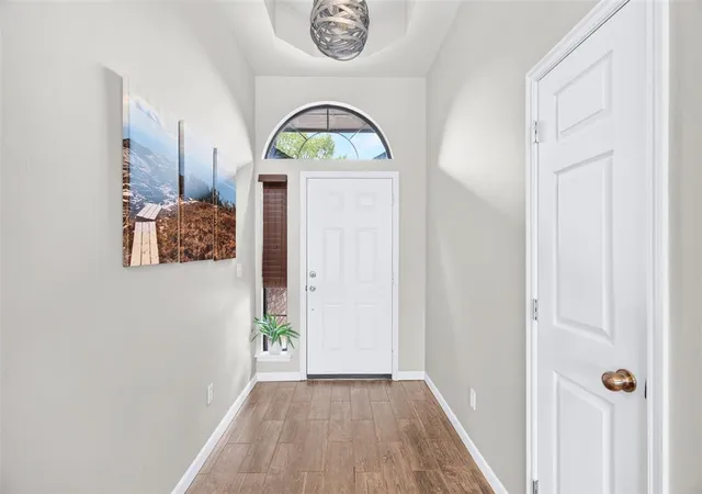 Photo 3 of Single family home for sale at 4732 Jay Matt Dr, Yukon, OK 73099 | MLS# 1252580 | Listing updated on 2026-10-08