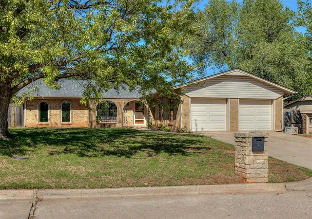 Photo 1 of Single family home for sale at 1029 Montreal Dr, Yukon, OK 73099 | MLS# 1252583 | Listing updated on 2026-10-08