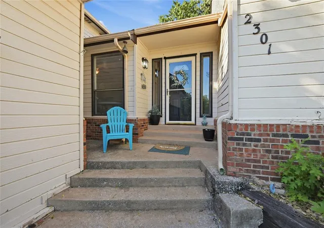 Photo 2 of Single family home for sale at 2301 Woodford Way, Edmond, OK 73034 | MLS# 1252595 | Listing updated on 2026-10-08
