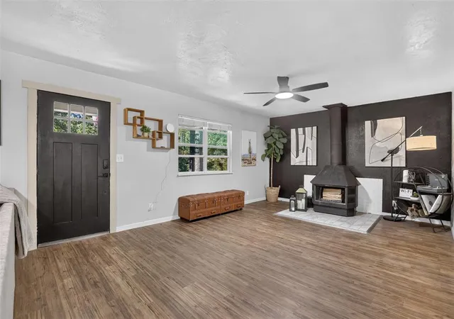 Photo 2 of Single family home for sale at 3215 Lynn Rd, Norman, OK 73026 | MLS# 1252599 | Listing updated on 2026-10-27