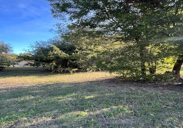 Photo 3 of Land for sale at 310 E Iowa Ave, Chickasha, OK 73018 | MLS# 1252603 | Listing updated on 2026-10-09