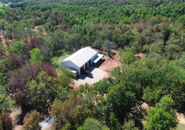 Photo 1 of Single family home for sale at 14101 Iron Rd, Mc Loud, OK 74851 | MLS# 1252607 | Listing updated on 2026-10-07
