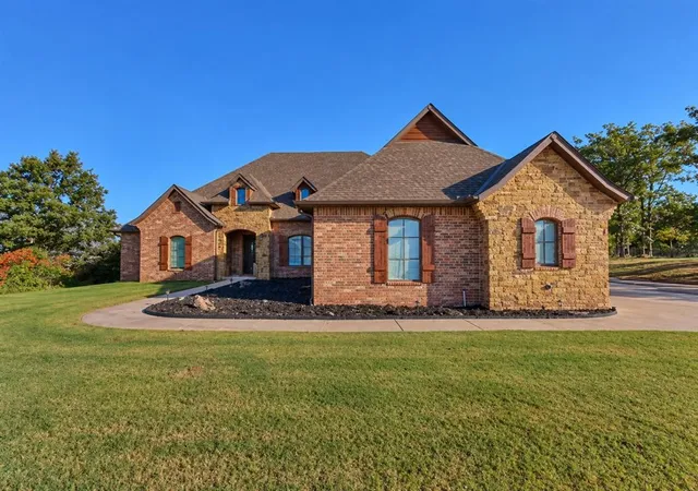Photo 1 of Single family home for sale at 17013 Reedser Way, Choctaw, OK 73020 | MLS# 1252608 | Listing updated on 2026-10-20