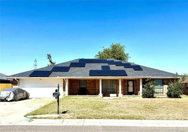 Photo 1 of Single family home for sale at 7219 Skylark Ct, Oklahoma City, OK 73162 | MLS# 1252611 | Listing updated on 2026-10-08