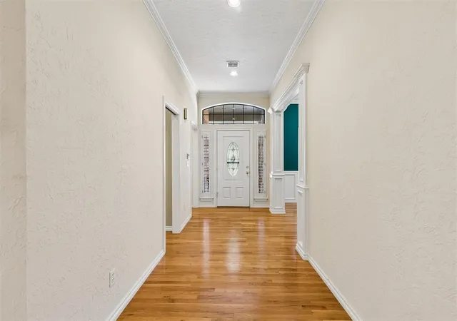 Photo 3 of Sale Pending at 1113 Riviera Dr, Norman, OK 73072 | MLS# 1252623 | Listing updated on 2026-10-20