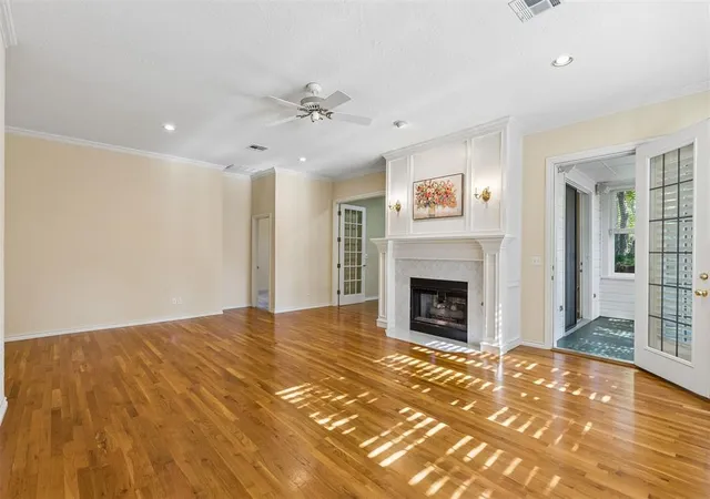 Photo 4 of Sale Pending at 1113 Riviera Dr, Norman, OK 73072 | MLS# 1252623 | Listing updated on 2026-10-20