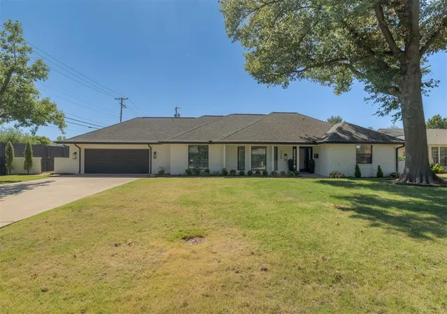 Photo 3 of Single family home for sale at 2900 Elmhurst Ave, Oklahoma City, OK 73120 | MLS# 1252626 | Listing updated on 2026-10-08