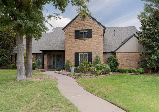 Photo 2 of Single family home for sale at 2209 Faircloud Dr, Edmond, OK 73034 | MLS# 1252635 | Listing updated on 2026-10-08
