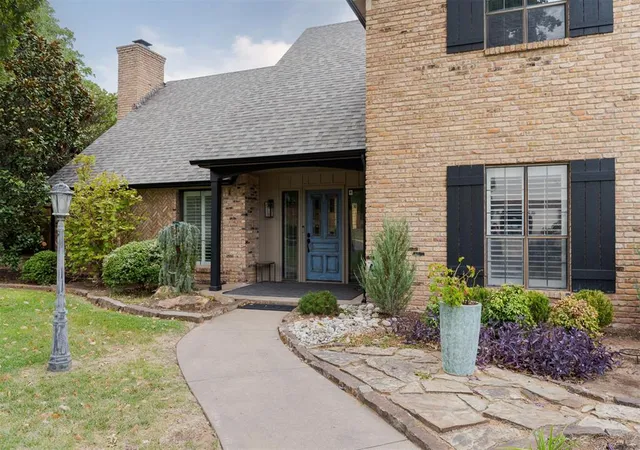 Photo 3 of Single family home for sale at 2209 Faircloud Dr, Edmond, OK 73034 | MLS# 1252635 | Listing updated on 2026-10-08