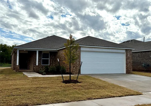 Photo 1 of Single family home for sale at 10008 Sw 37th Street, Mustang, OK 73064 | MLS# 1252642 | Listing updated on 2026-10-14