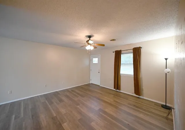 Photo 3 of Single family home for sale at 2102 W 24th Avenue, Stillwater, OK 74074 | MLS# 1252644 | Listing updated on 2026-10-20