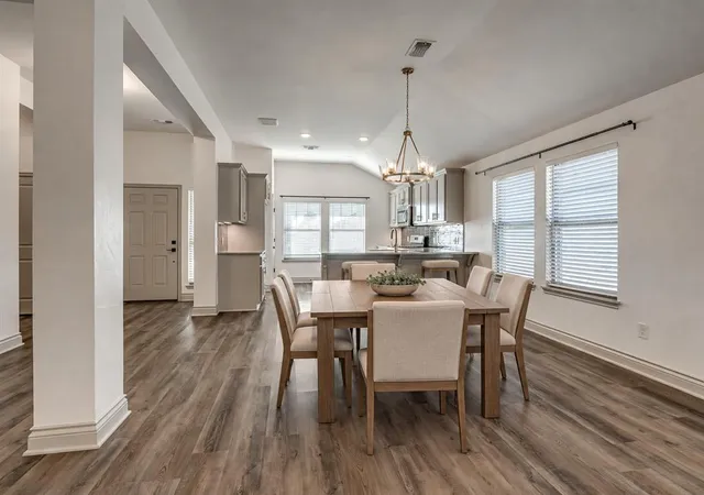Photo 3 of Single family home for sale at 3305 Pagoda Pead Dr, Yukon, OK 73099 | MLS# 1252648 | Listing updated on 2026-10-12