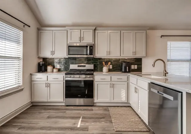 Photo 4 of Single family home for sale at 3305 Pagoda Pead Dr, Yukon, OK 73099 | MLS# 1252648 | Listing updated on 2026-10-12