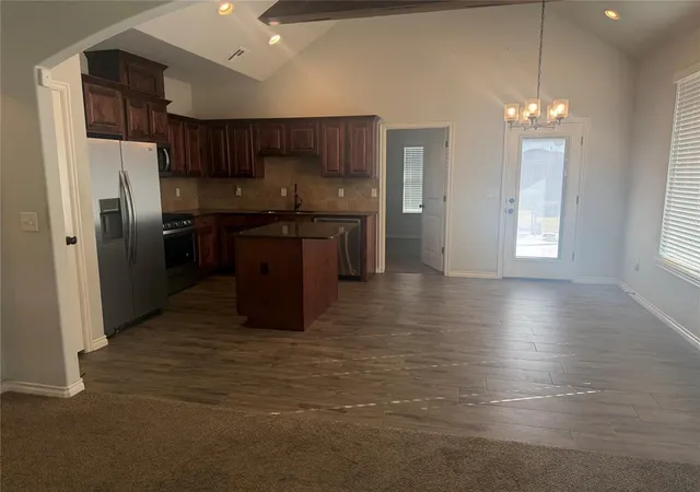 Photo 3 of Single family home for sale at 20812 Tempe Ave, Harrah, OK 73045 | MLS# 1252649 | Listing updated on 2026-10-09