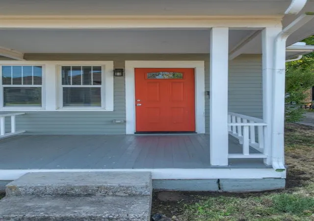 Listing Photo 5 - Condo for sale in building located at 1138 NW 42nd St, Oklahoma City, OK 73118
