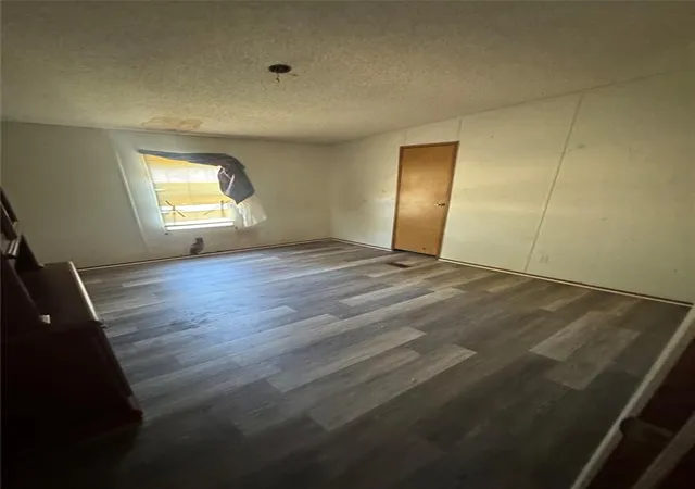 Photo 4 of Single family home for sale at 9180 E Etowah Rd, Noble, OK 73068 | MLS# 1252657 | Listing updated on 2026-10-08
