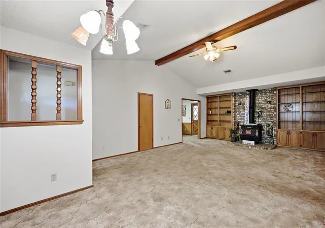 Photo 4 of Single family home for sale at 20301 SE 37th Street, Harrah, OK 73045 | MLS# 1252661 | Listing updated on 2026-10-08