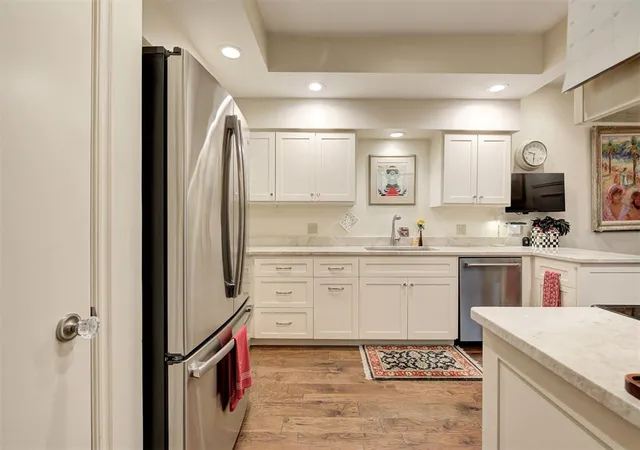 Photo 4 of Condo for sale at 6206 Waterford Blvd #68, Oklahoma City, OK 73118 | MLS# 1252678 | Listing updated on 2026-10-08