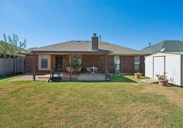 Photo 3 of Sale Pending at 9206 S Bryant Ter, Moore, OK 73160 | MLS# 1252680 | Listing updated on 2026-10-28