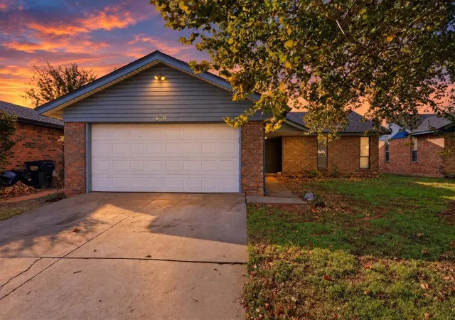 Photo 1 of Single family home for sale at 646 W Linden Dr, Mustang, OK 73064 | MLS# 1252682 | Listing updated on 2026-10-11