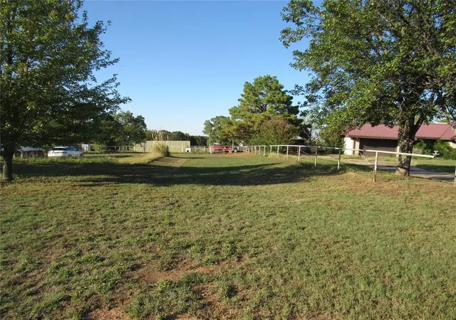 Single family home for sale at 37304 Lake Rd, Shawnee, OK 74801 | MLS# 1252685 | Listing updated on 2026-10-08