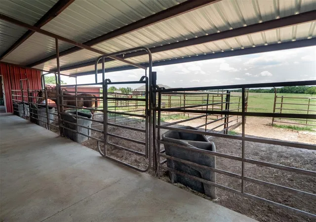 Photo 3 of Single family home for sale at 11494 Ns 3540, Prague, OK 74864 | MLS# 1252688 | Listing updated on 2026-10-11