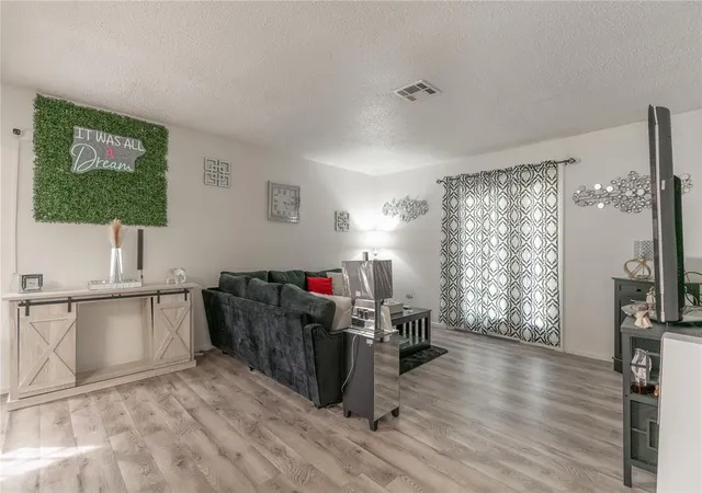 Photo 2 of Single family home for sale at 421 Nw 89th Street, Oklahoma City, OK 73114 | MLS# 1252691 | Listing updated on 2026-10-09