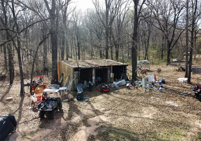 Photo 3 of Single family home for sale at 25428 Patterson Rd, Tecumseh, OK 74873 | MLS# 1252702 | Listing updated on 2026-10-08