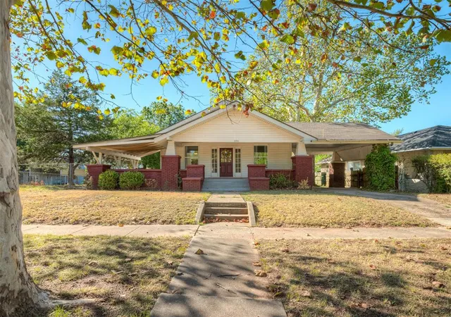 Photo 2 of Single family home for sale at 424 W Adams St, Purcell, OK 73080 | MLS# 1252709 | Listing updated on 2026-10-10