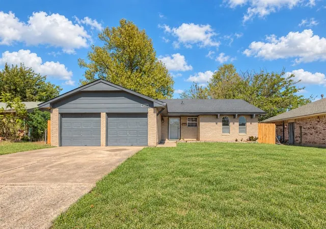 Single family home for sale at 1037 SW 1st Street, Moore, OK 73160 | MLS# 1252719