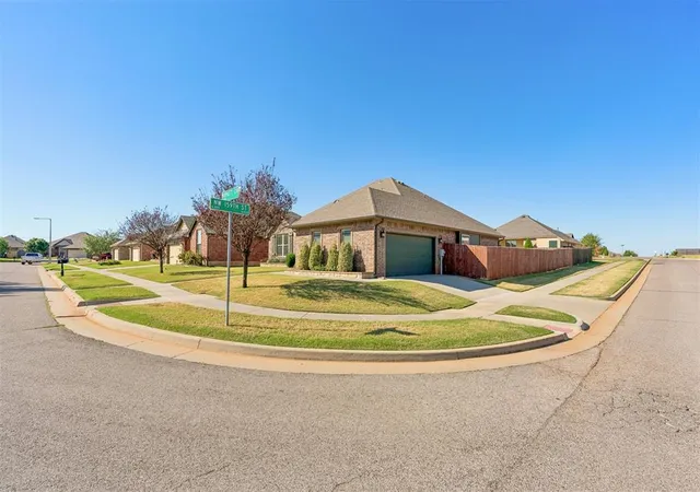 Photo 3 of Single family home for sale at 15925 Burkett Cir, Edmond, OK 73013 | MLS# 1252723 | Listing updated on 2026-10-08
