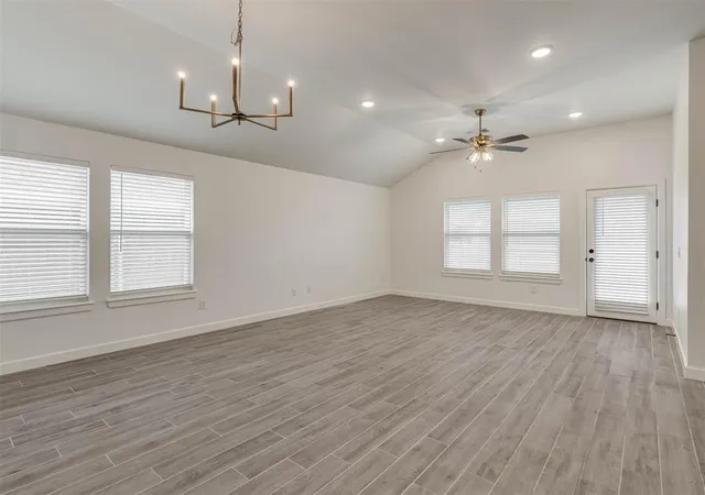 Photo 3 of Single family home for sale at 10532 NW 32nd Street, Yukon, OK 73099 | MLS# 1252745 | Listing updated on 2026-10-31