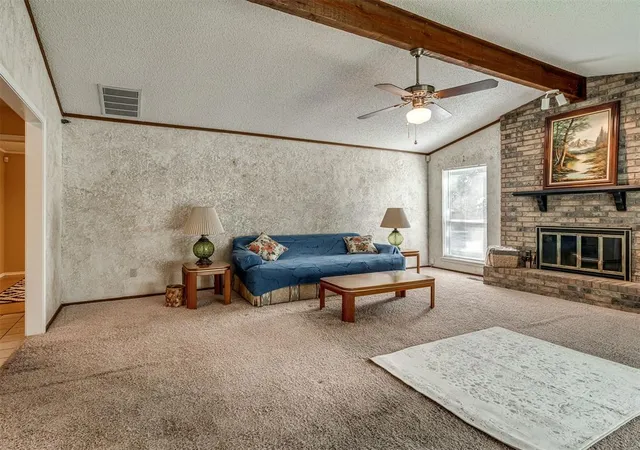 Photo 4 of Single family home for sale at 8801 NW 92nd Street, Oklahoma City, OK 73132 | MLS# 1252758 | Listing updated on 2026-10-09