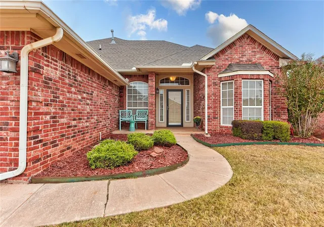 Photo 1 of Single family home for sale at 3313 Valley, Norman, OK 73071 | MLS# 1252763 | Listing updated on 2026-10-08