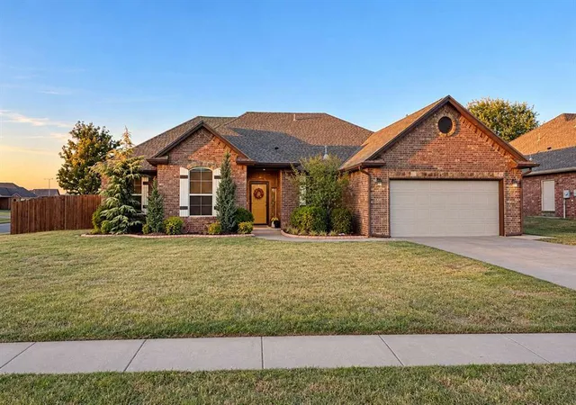 Photo 1 of Single family home for sale at 371 Bailey St, Blanchard, OK 73010 | MLS# 1252767 | Listing updated on 2026-10-13