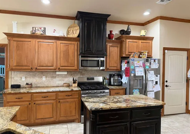 Photo 2 of Single family home for sale at 371 Bailey St, Blanchard, OK 73010 | MLS# 1252767 | Listing updated on 2026-10-08