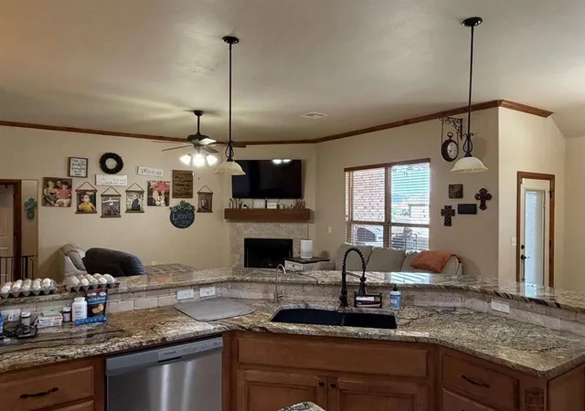Photo 4 of Single family home for sale at 371 Bailey St, Blanchard, OK 73010 | MLS# 1252767 | Listing updated on 2026-10-08