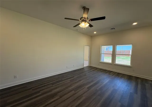 Photo 3 of Single family home for sale at 2301 Se 89th Terrace, Oklahoma City, OK 73149 | MLS# 1252772 | Listing updated on 2026-10-09