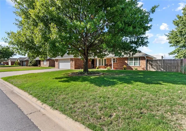 Photo 36 of Single family home for sale at 2301 Berry Ave, Weatherford, OK 73096 | MLS# 1252782 | Listing updated on 2026-10-20