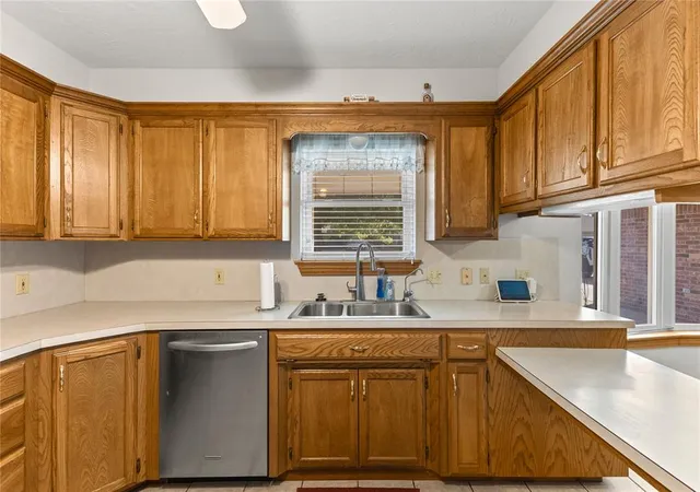 Photo 4 of Single family home for sale at 2301 Berry Ave, Weatherford, OK 73096 | MLS# 1252782 | Listing updated on 2026-10-09