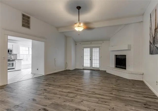 Photo 3 of Single family home for sale at 8001 NW 113th Street, Oklahoma City, OK 73162 | MLS# 1252791 | Listing updated on 2026-10-08