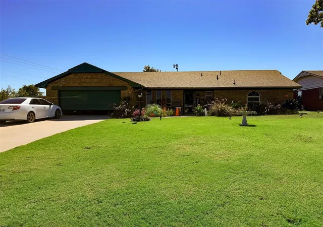 Photo 1 of Single family home for sale at 600 Tottingham Rd, Anadarko, OK 73005 | MLS# 1252796 | Listing updated on 2026-10-09