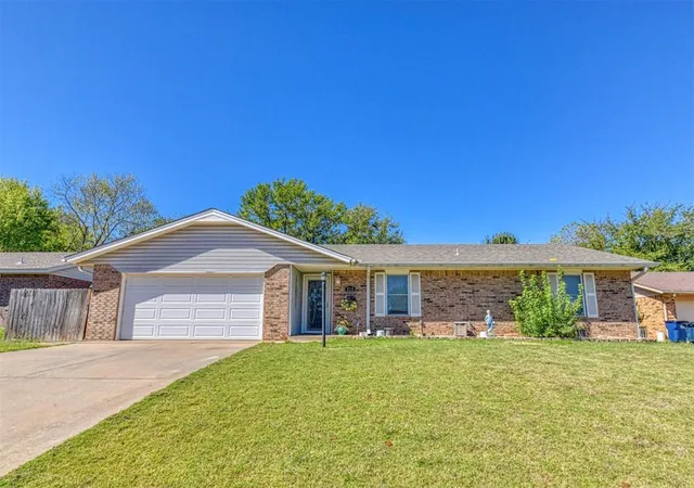 Photo 1 of Single family home for sale at 810 Madeline Dr, Shawnee, OK 74801 | MLS# 1252801 | Listing updated on 2026-10-09