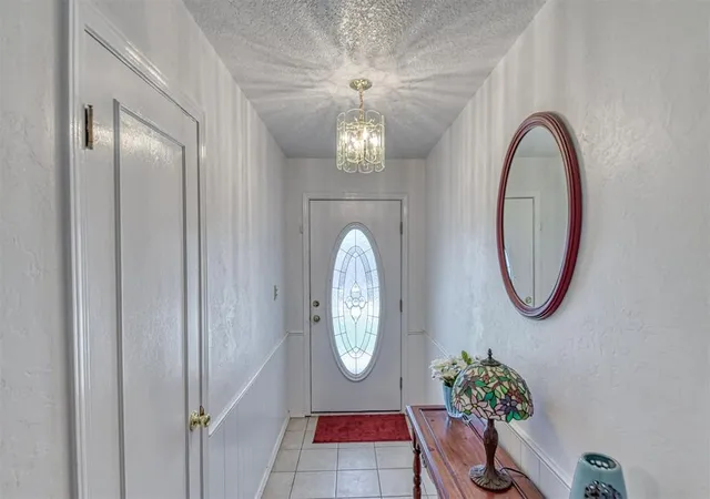 Photo 4 of Single family home for sale at 810 Madeline Dr, Shawnee, OK 74801 | MLS# 1252801 | Listing updated on 2026-10-10