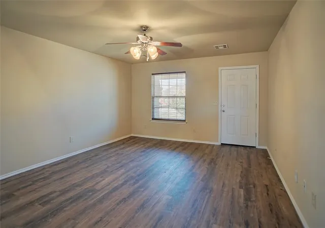 Photo 3 of Single family home for sale at 11920 Nw 136th Terrace, Piedmont, OK 73078 | MLS# 1252806 | Listing updated on 2026-10-09