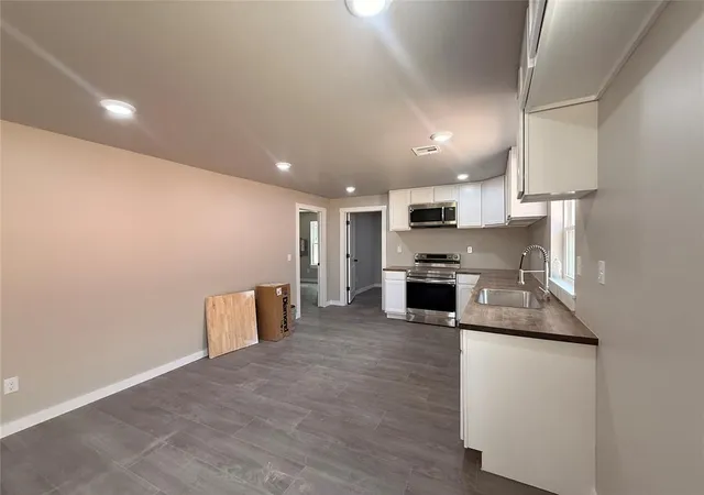 Photo 2 of Single family home for sale at 706 S Sheppard St, Chickasha, OK 73018 | MLS# 1252807 | Listing updated on 2026-10-08