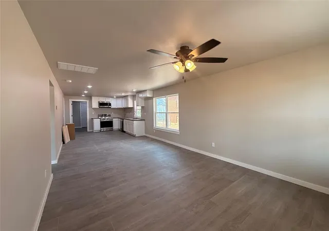Photo 3 of Single family home for sale at 706 S Sheppard St, Chickasha, OK 73018 | MLS# 1252807 | Listing updated on 2026-10-08