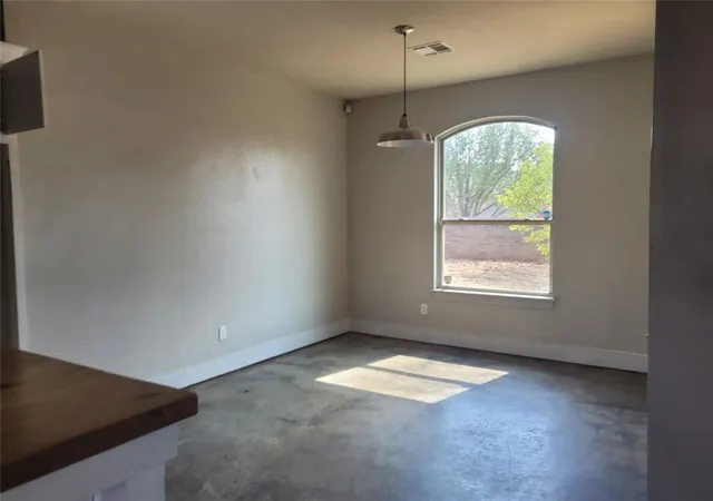 Photo 4 of Single family home for sale at 11424 NW 109th Street, Yukon, OK 73099 | MLS# 1252809 | Listing updated on 2026-10-08